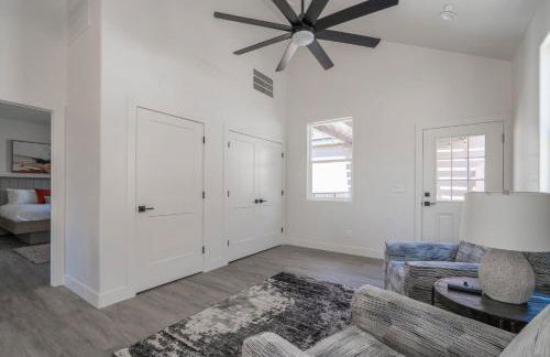 The Latitude Adjustment, located close to Golf,Sand Dunes, Reservoir & National Parks - Foto 31