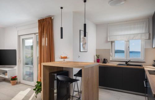 Villa Sunset Bay - amazing view and large heated pool - Foto 22