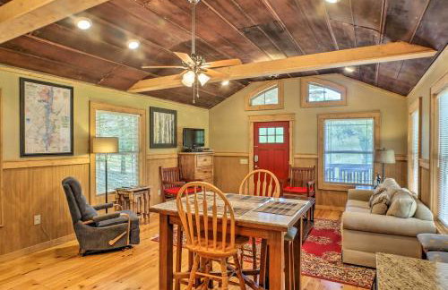 Guntersville Lake Cabin with 3 Fishing Ponds! - Foto 4