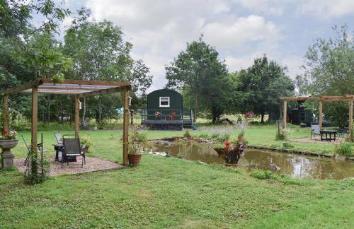 Shepherds Hut 1 At Laddingford - Uk32531 - Foto 10