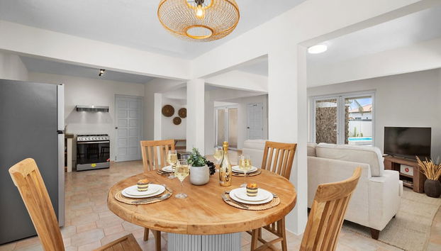 Newly Renovated Amazing Location Private Pool - Foto 3, Habitación