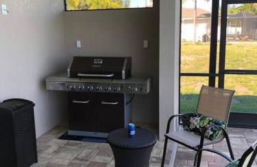 Luxury Waterfront Home With Heated Pool & Hot Tub - Foto 13