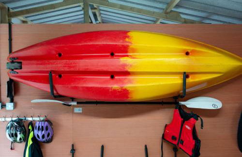 Corn Barn at East Trenean Farm -Luxury Cornish Barn Conversion sleeping 8 with hot tub, private garden, rural views and EV facilities - Foto 35