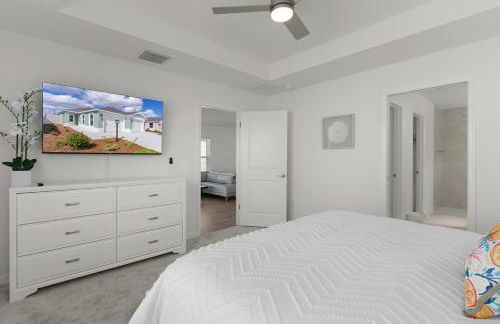 Spacious Golf Retreat-2 King Beds-Golf Cart- Full Kitchen & TVs in Every Room - Foto 32