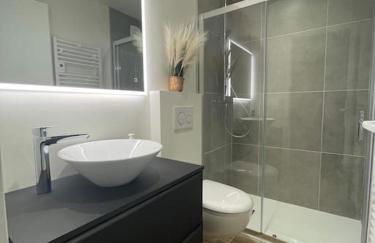 Cosy Jungle Room, évadez vous à Saint Claude - Foto 11