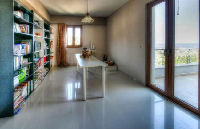 Amazing Villa Arios - Photo 11