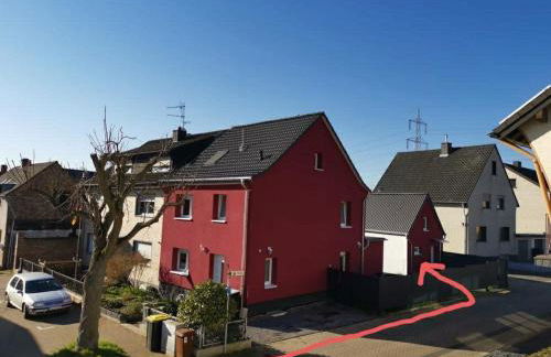 Charmantes 2-Etagen Häuschen- Köln-Phantasialand - Foto 5