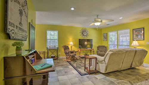 Cloud 9 On The Coast Less Than 1 Mi to Beach! - Foto 5