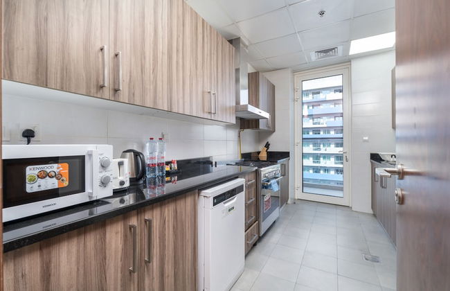 Luxe Apartments near Dubai Mall, Burj Khalifa - Pool, Gym, & Parking by Sojo Stay - Photo 53