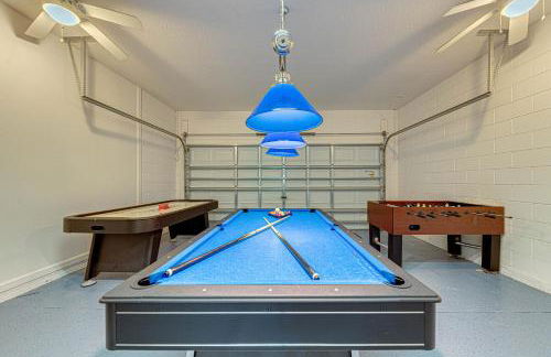 #350-Stunning Villa with Modern Decor, West Facing Pool Overlooking Private Conservation Land - Foto 42