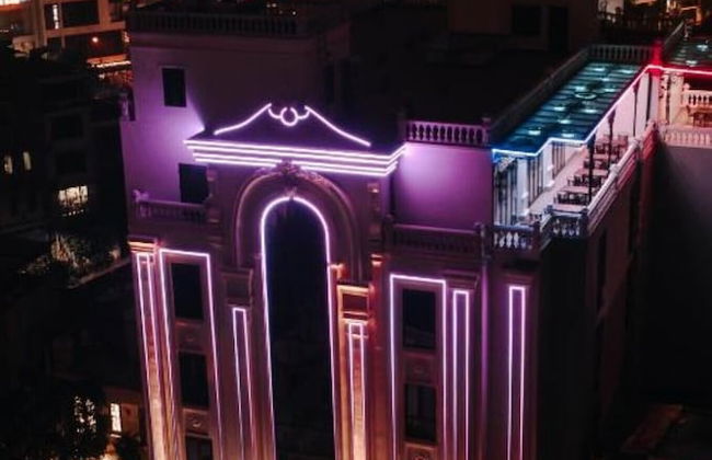 Diamond Hotel - Photo 37