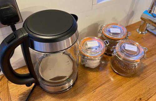 Richmond Hill Cottages, Exclusive 6 bedroom Farm House, Markington with heated pool - Photo 65