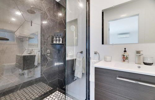 Mountain Top! Family Paradise w Hot Tub & Game Rm - Foto 24