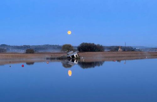 Church View a first floor apartment in the heart of historic Topsham - Foto 18