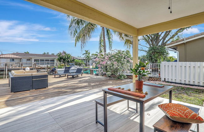 Waterfront Villa Private Pool! - Foto 42