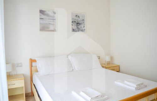 Homiday - Green Bay Village - Photo 15