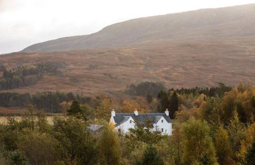 Coulin Farmhouse - Photo 17