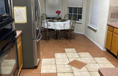 Comfy 3-Bedroom Home in Arlington - Foto 30