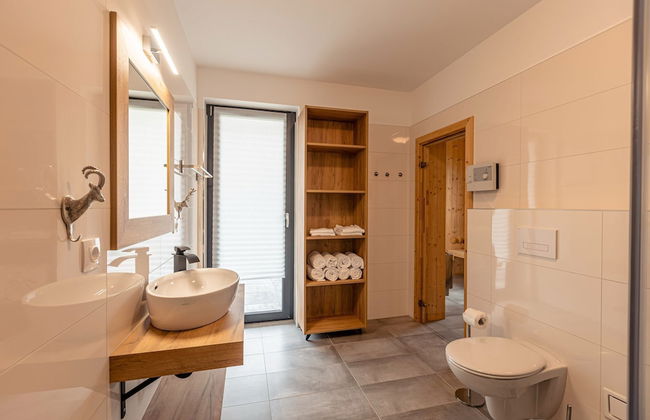 Inzell Chalets With Private Pool - Photo 49