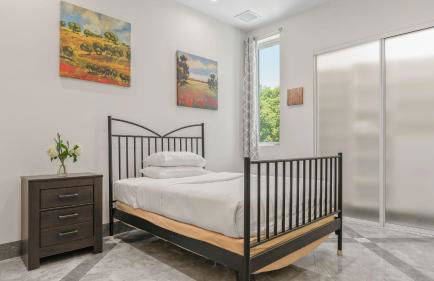 Luxe 8000 sqft w 2 Pools Sauna Putting Green Game Room Alta Vista Estate - Foto 37