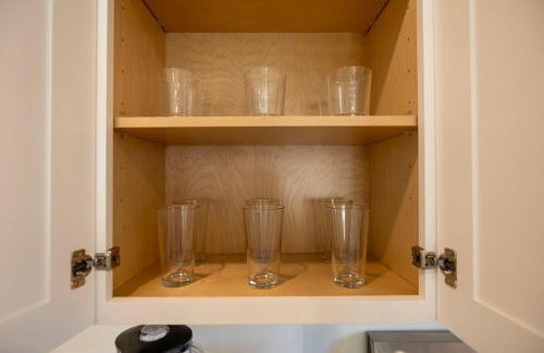 5 Min to Elon - 7 Min to Downtown - Washer and Dryer - Foto 12