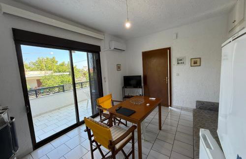 Cozy seaside apartment 150m from Agiokampos beach - Foto 2