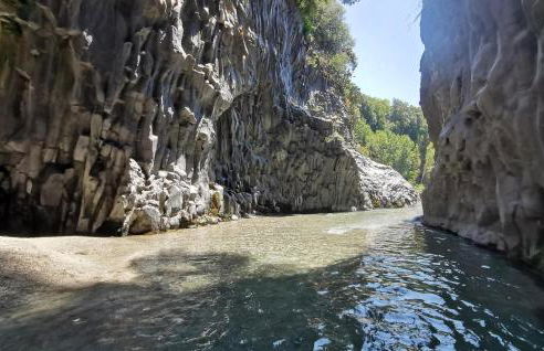 Amazing Home In Mitogio With Wifi - Foto 6