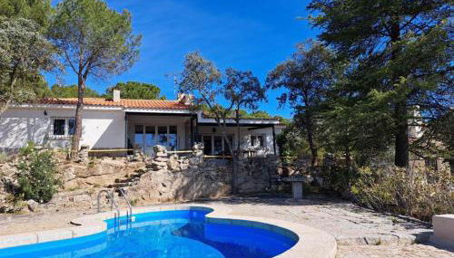 Chalet con piscina en Torrelodones - Foto 2