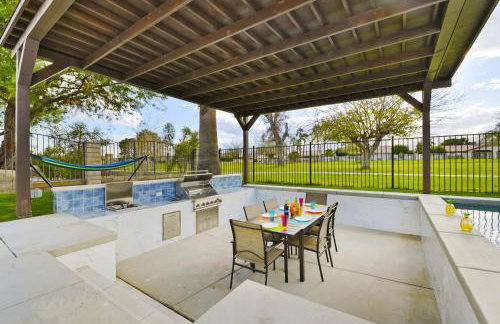 Your Stylish Getaway to Desert Fun and Relaxation - Foto 35