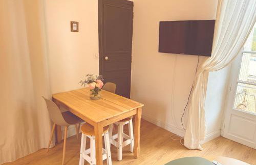 Séjour cosy avec piscine privée et vue panoramique - Foto 10