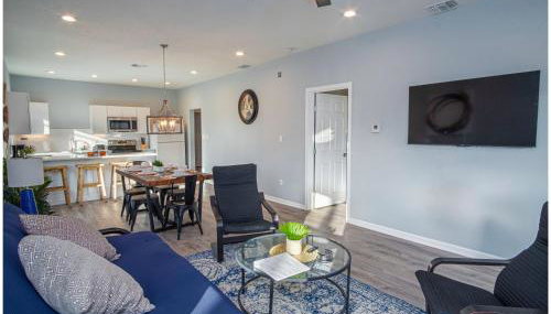 Downtown Dream Home Spacious 4br/2ba Sleeps 12! - Foto 4, Other