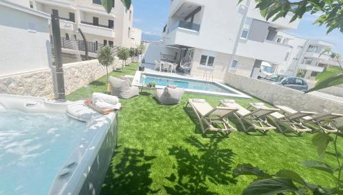 Luxury apartment Black Pearl Beluga with private Pool and Jacuzzi - Foto 4