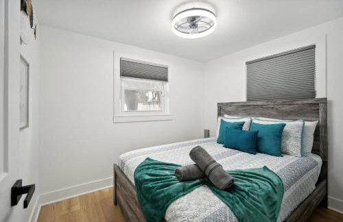 3Bd 2Ba House with Parking Laundry and Large Patio - Foto 28