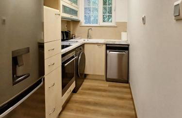 Aelia Luxury Properties - Executive Apartment - Photo 16