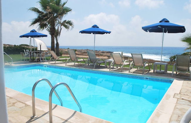 Sea Front Villa, Heated Private Pool, Amazing Location Paphos 323 - Foto 48