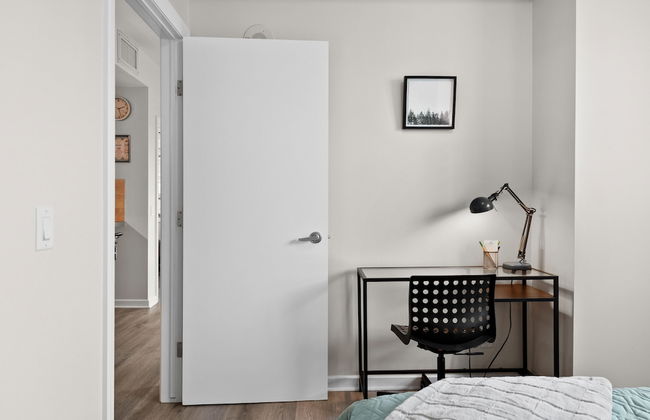 GLOBALSTAY. Gorgeous Downtown Condos. Free parking - Photo 23