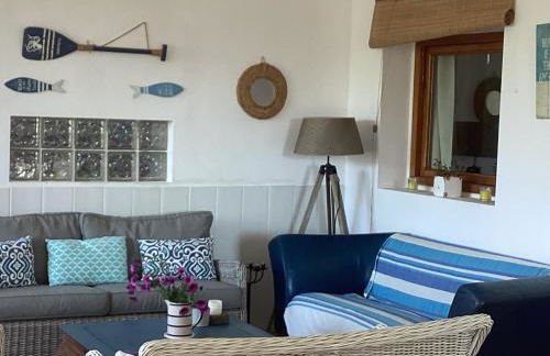 Sunny Costa Brava Getaway with Big Private Terrace - Foto 7