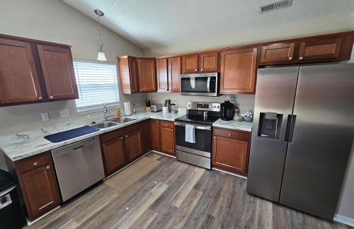 Cozy Charming Cottage-Style Home - Foto 10