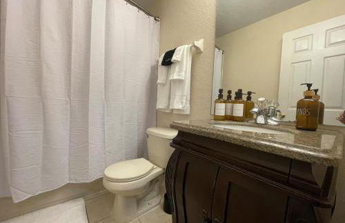 Spacious Family Fun Near Disney, Water Slide, Pool - Foto 4