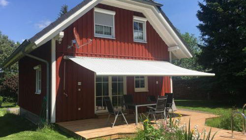 Schwedenhaus Rhön mit Sauna und Schwimmteich - Photo 2, Garden, Garden view