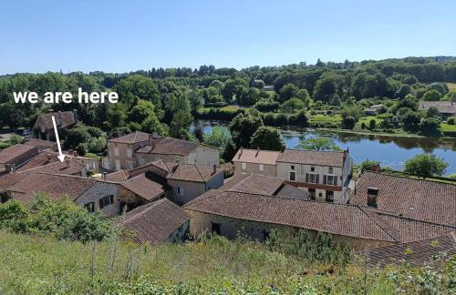 Chateau-une - a Beautiful historic medieval holiday rental. - Foto 48