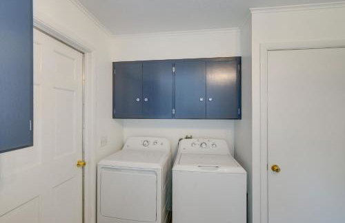 Water-View Home in the Berkshires - Foto 13