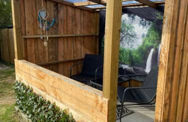 No 5 Newly refurbished 4 bedroom house - Foto 13