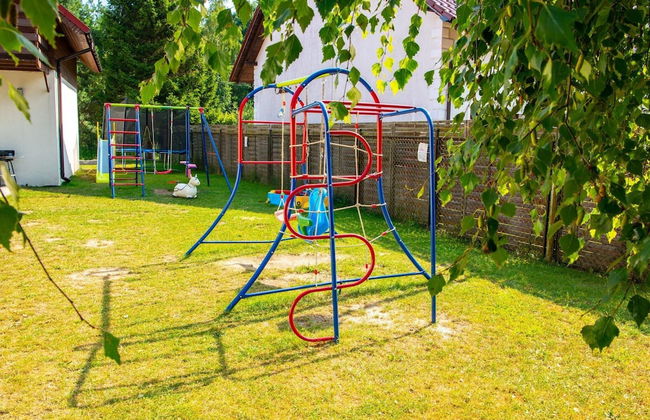 Comfortable, Two-story Holiday Home, Summer Pool - Photo 14