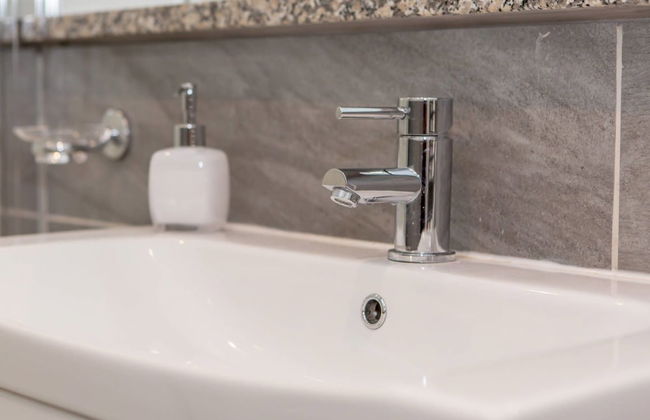 JOIVY Spacious 2 Bed Apt in Ideal City Centre Location - Foto 26