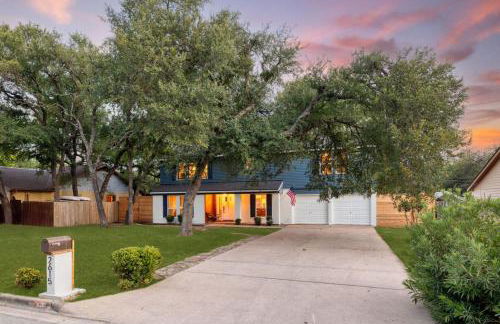 Lone Star Luxe - Heated Pool - Game room - Mini-Golf & Bar - Foto 59