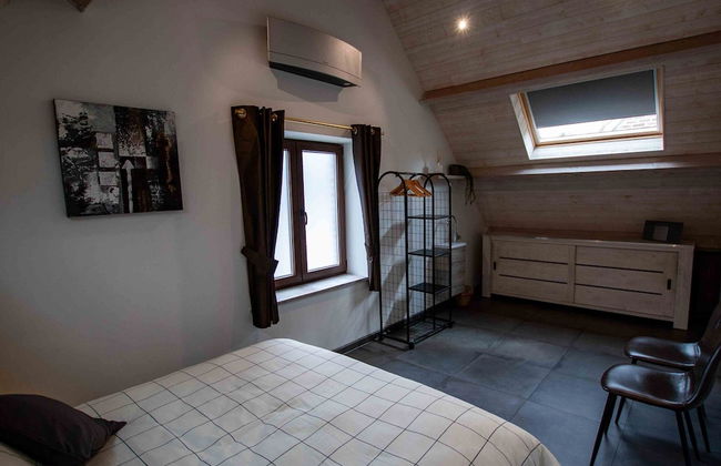 Villa With Swimming Pool in Erembodegem - Photo 4