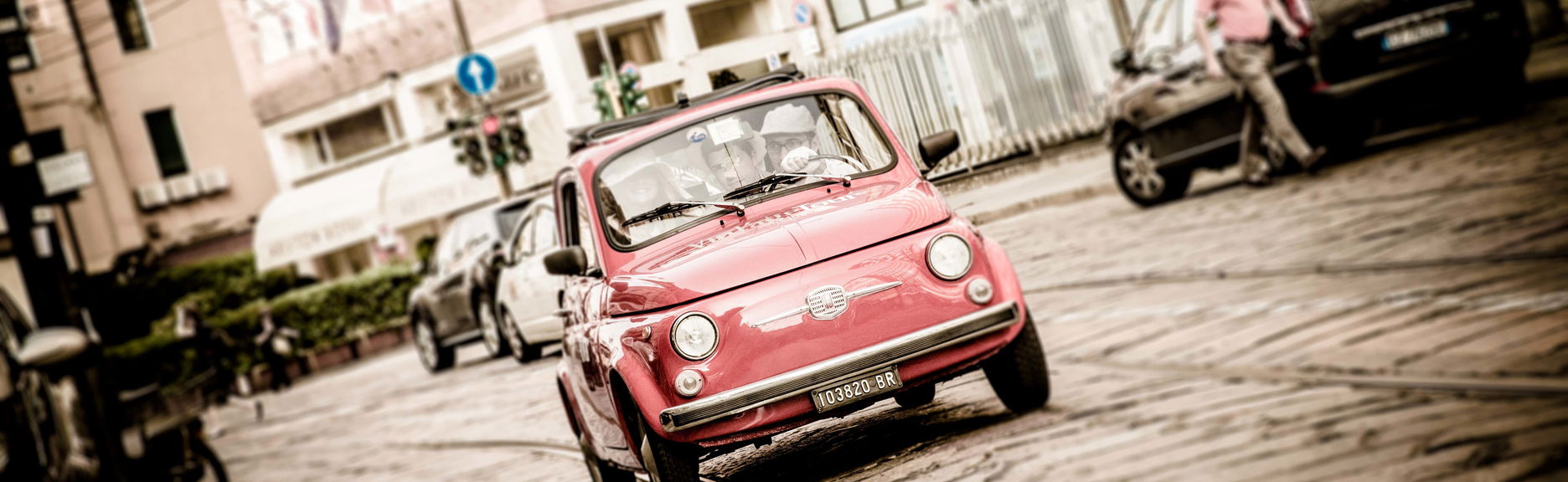 Tour privado de Fiat 500 por Milão
