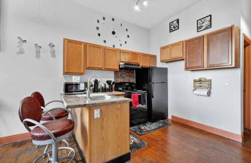 Beautiful 'Rose Themed' Loft Near Downtown Detroit apts - Foto 13