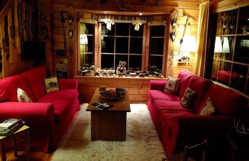 Vytina log house - Photo 28